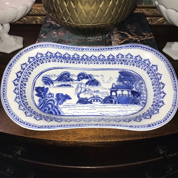 XL VTG Blue Willow Server - Picture 10 of 10
